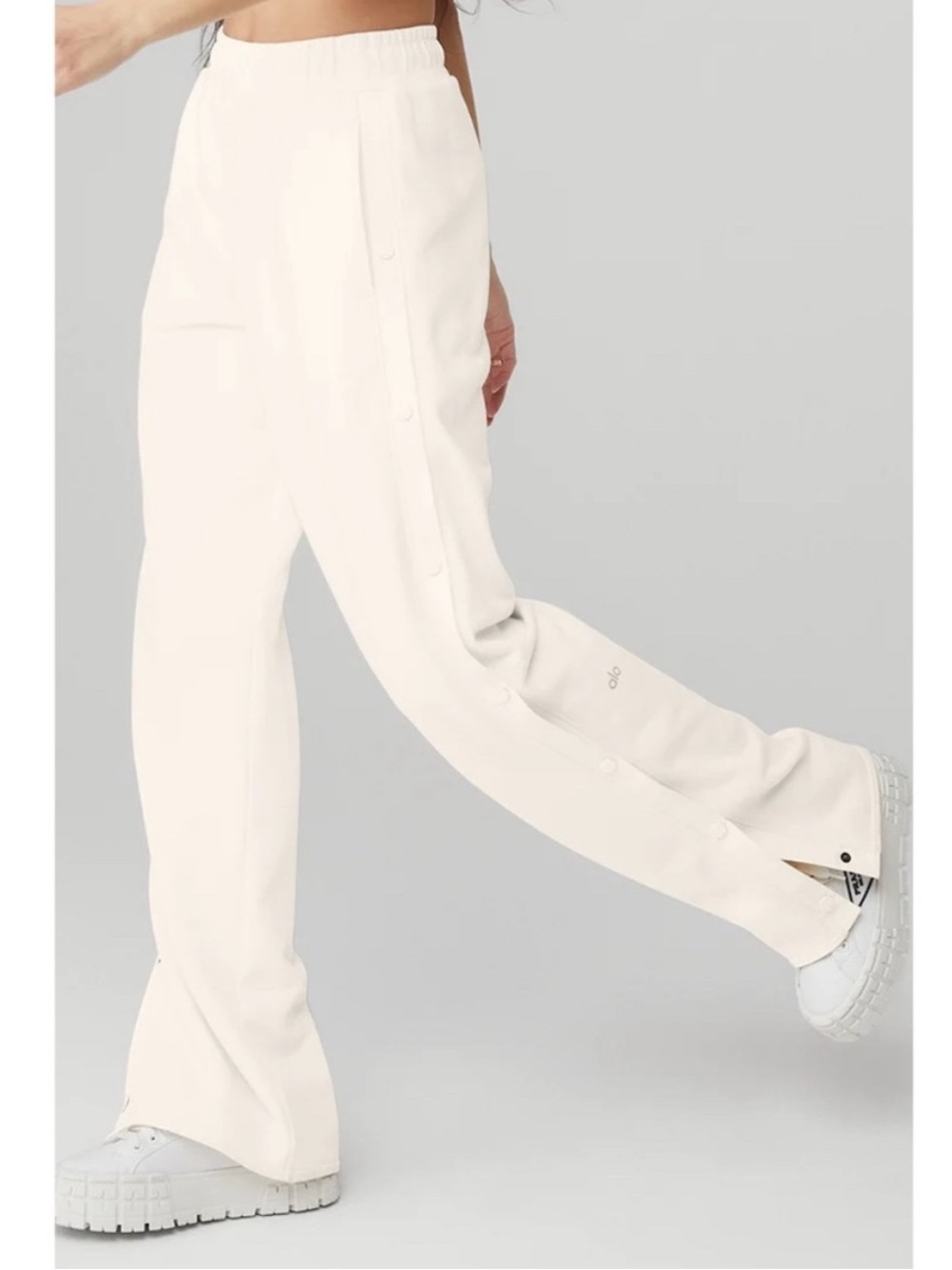 ALO Yoga Courtside Tearaway Pants